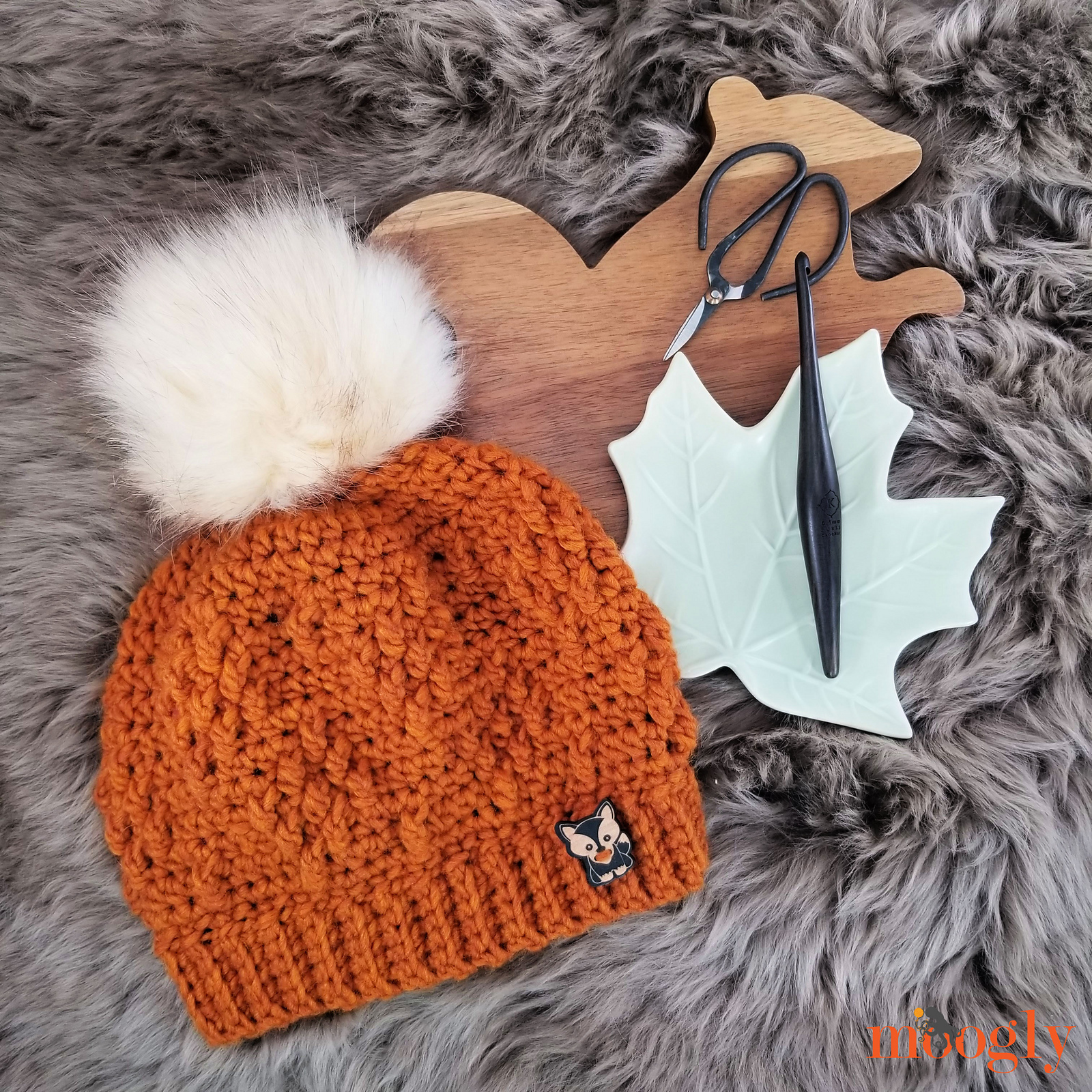 women-hat-knit-pattern-images-for-new-year-2019